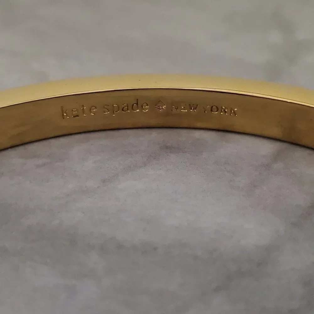 ✨ Kate Spade Rhinestone Pave Bow Gold Hinged Bracelet ✨